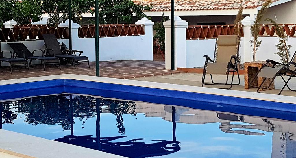 Finca La Rinconada Calamonte Eksteriør billede